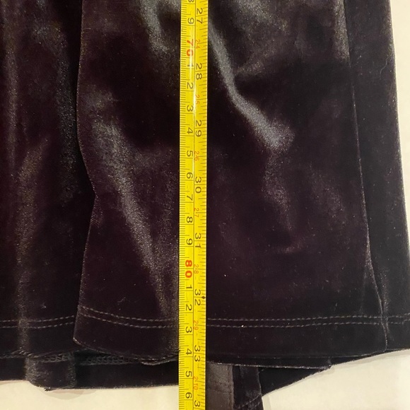 Clover and Sloane Black Velvet Dress Size 2 NWT - Picture 9 of 11